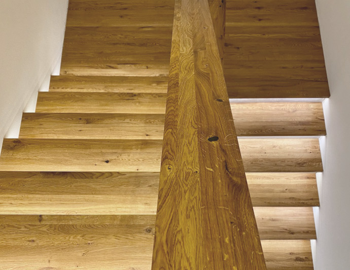 Treppenhaus aus Holz | Referenz | Holz Pirner
